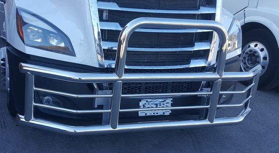 Dongsui Fabrikası Yeni stil yarı kamyon tampon geyik korumaları Kargo Cascadia For Volvo Uluslararası Prostar Kenworth Peterbilt Mack Pinnacle