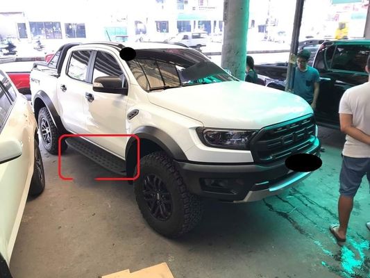 Ford Raptor için Yüksek Dayanıklılık Yan Basamak Koşu Metal Malzemeleri
