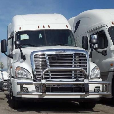 Amerikan Yarı Büyük Kamyon Ağır Buty Vücut Parçaları için 304 S / S Sıcak Satış Geyik Koruma Tampon