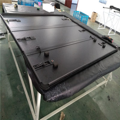4 Doors Pickup 4X4 Tonneau Bed Cover Aluminum Honeycomb Plate / PVC Materialfunction gtElInit() {var lib = new google.translate.TranslateService();lib.translatePage('en', 'tr', function () {});}