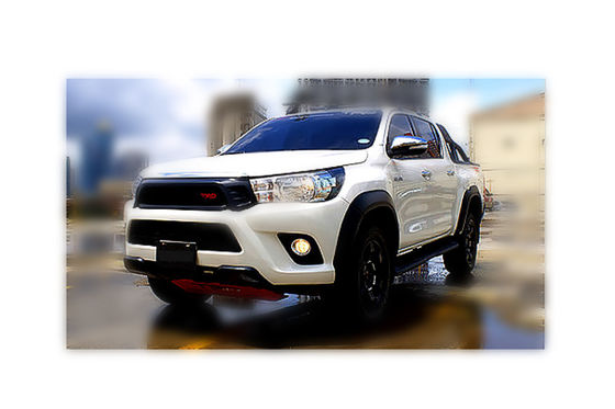 Dahili Farlar Hilux Revo Araba Ön Panjuru