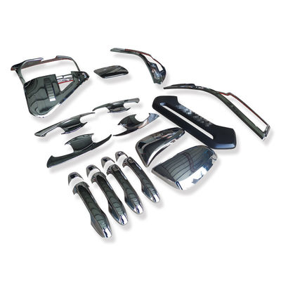 Toyota Hilux 2021 için Şerit Plastik Krom Tam Set